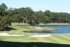 Reynolds (Great Waters) 9th Approach